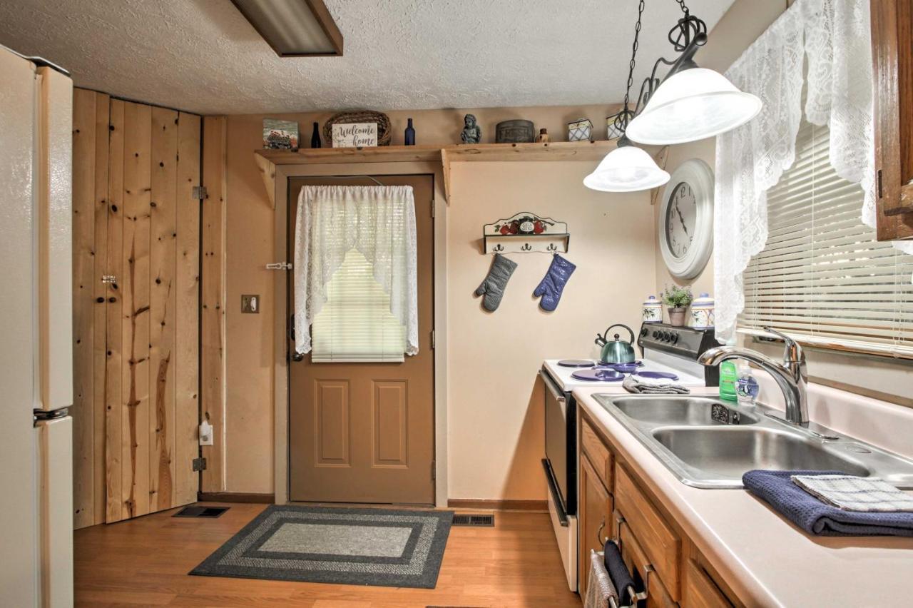 Gatlinburg Home With Hot Tub About 4 Mi To Town! Ngoại thất bức ảnh