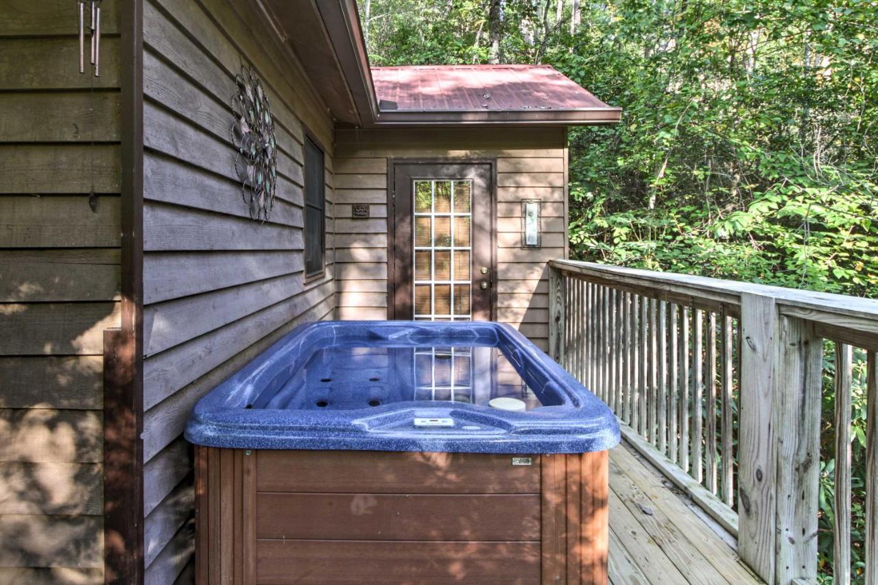 Gatlinburg Home With Hot Tub About 4 Mi To Town! Ngoại thất bức ảnh